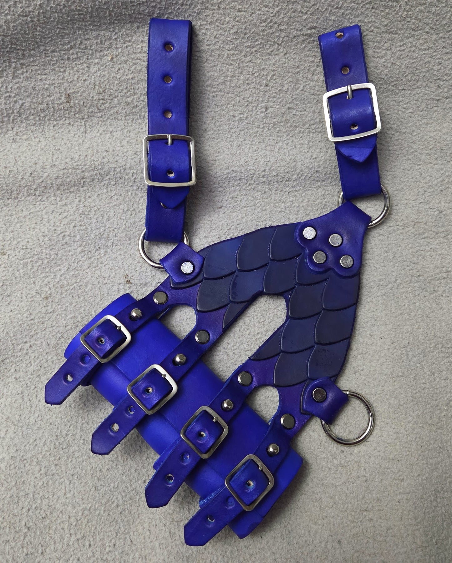 Leather Sword Frog (Single)  - Scale