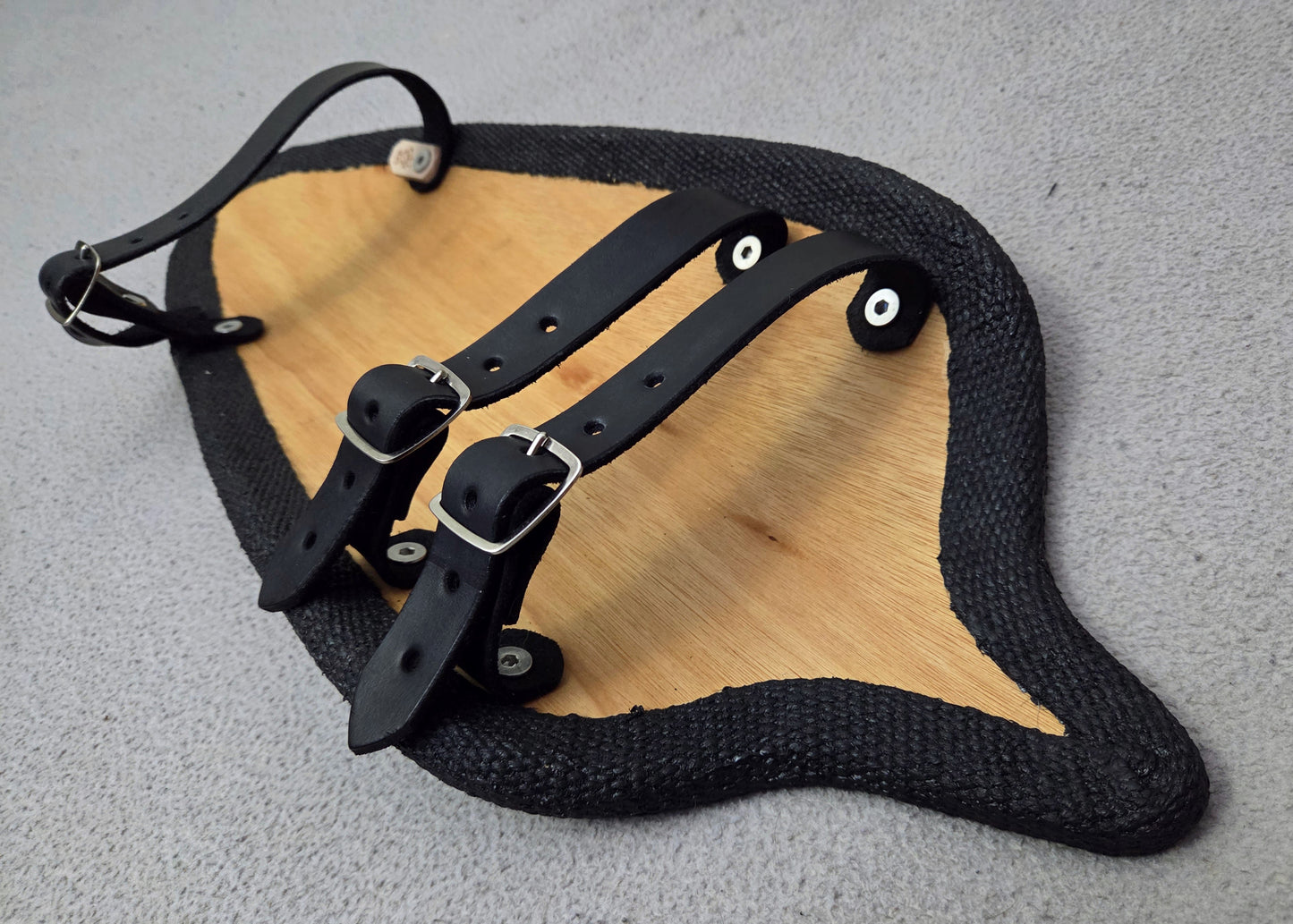 Hungarian Shield - BASIC (Blank)